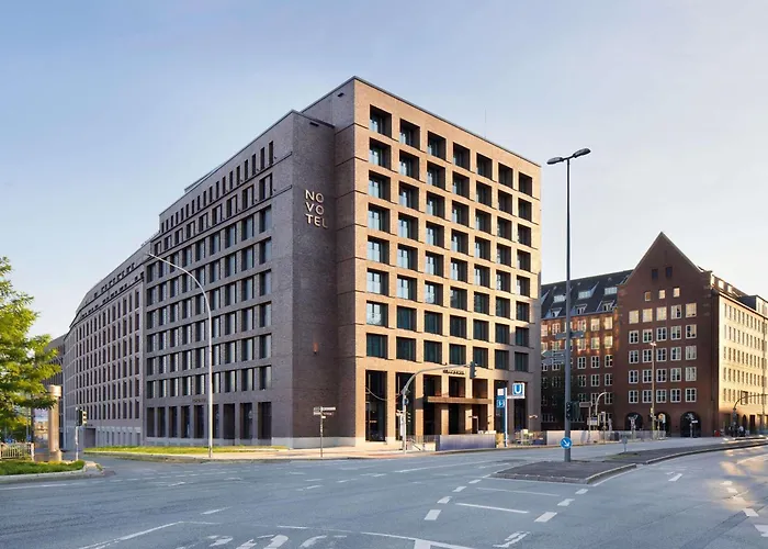 Novotel Station 4*