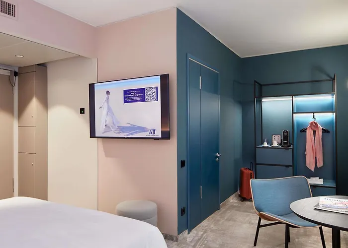 Novotel Station Hotel