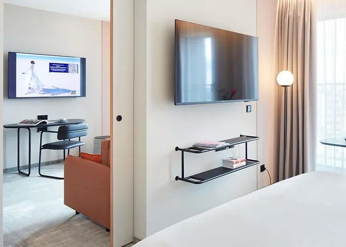 Novotel Station